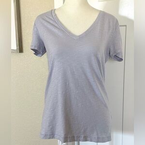 J.Crew 100% Cotton V-Neck Tee Shirt Small Light Lavender Purple